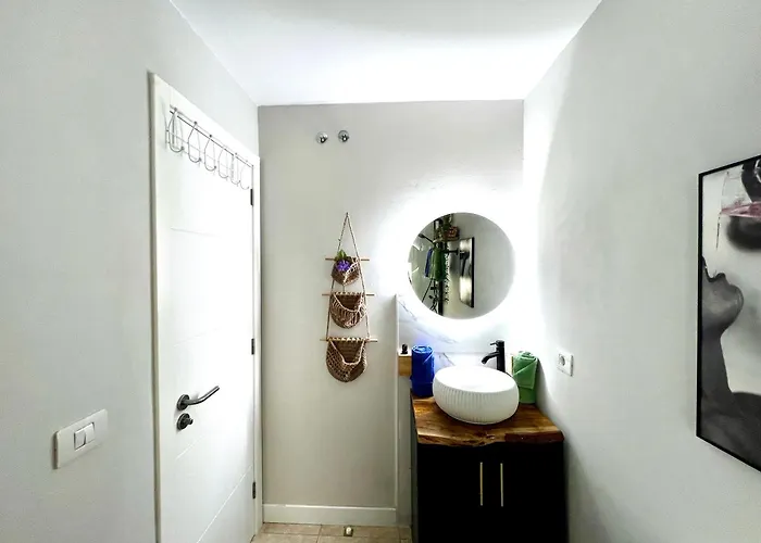 La Mar, * Arona (Tenerife)